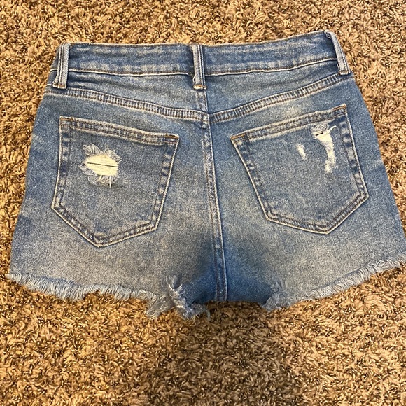Just USA Distressed High Waisted Denim Shorts - Picture 2 of 3